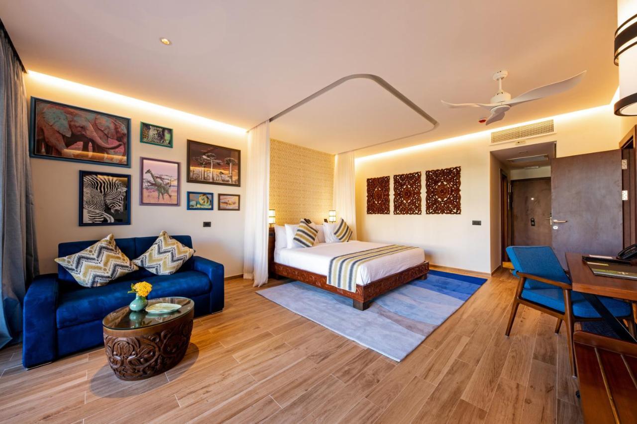 Отель The Mora Zanzibar Матемве Экстерьер фото A room at the Taj Bengal