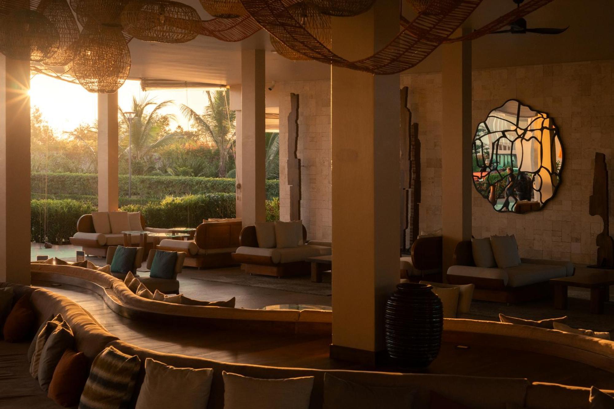 Отель The Mora Zanzibar Матемве Экстерьер фото The bar at the hotel